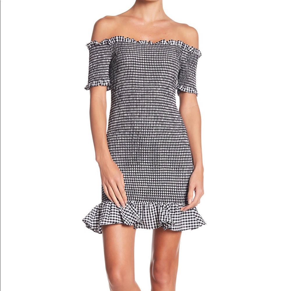 New with tags WAYF smocked gingham dress